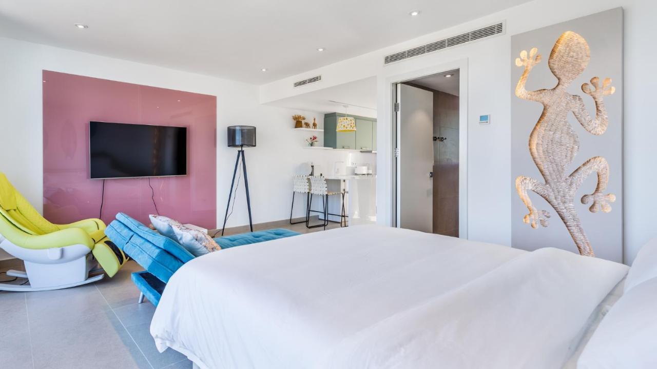 The Hype Beachhouse Apartahotel
